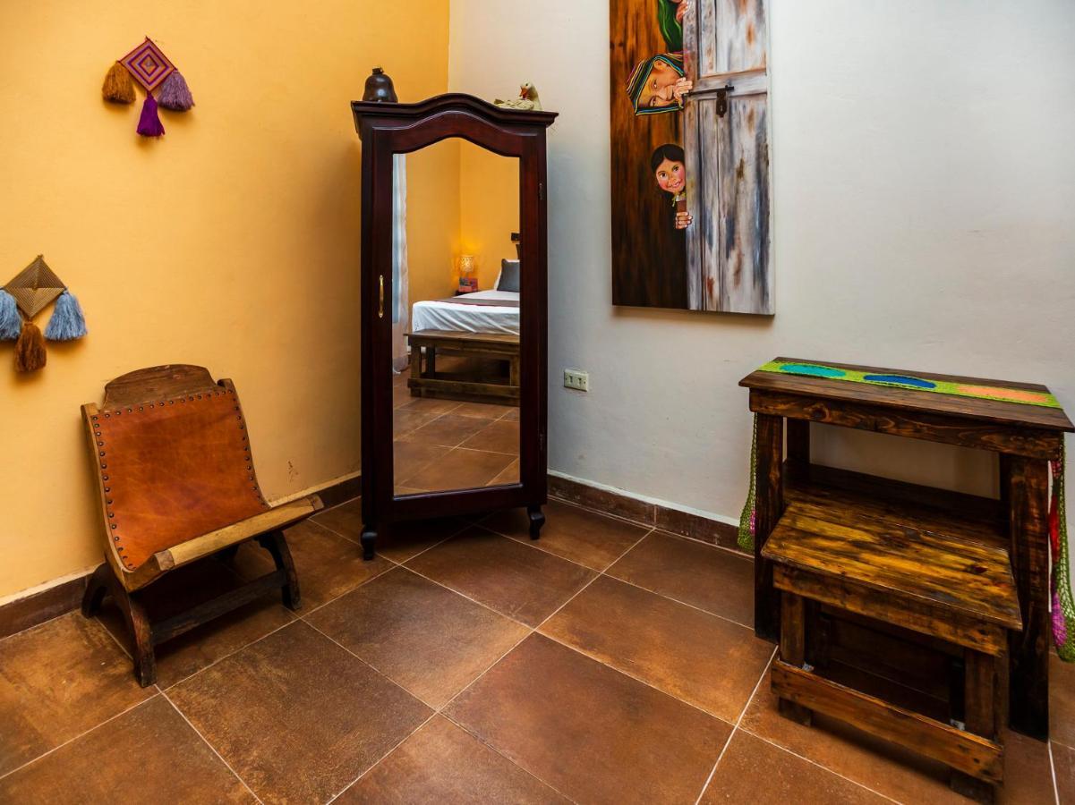 Casa Aluxes Hotel Valladolid  Eksteriør billede