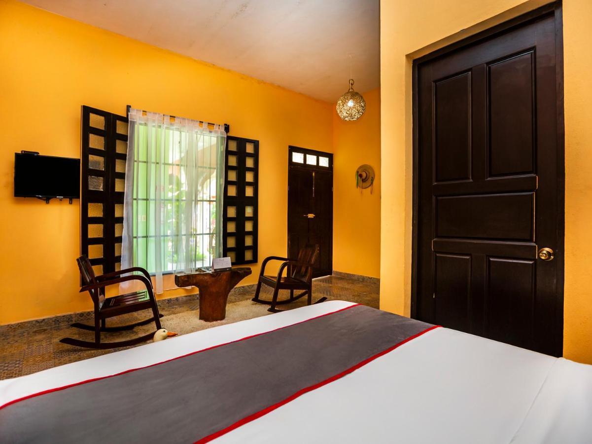 Casa Aluxes Hotel Valladolid  Eksteriør billede