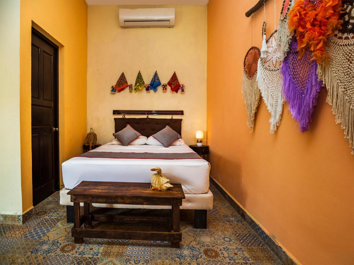 Casa Aluxes Hotel Valladolid  Eksteriør billede