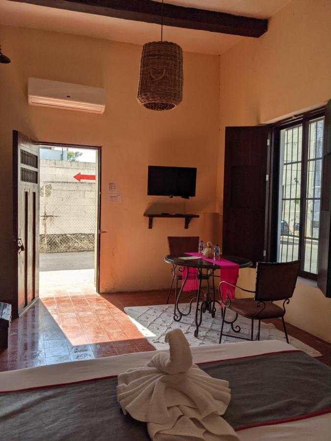 Casa Aluxes Hotel Valladolid  Eksteriør billede