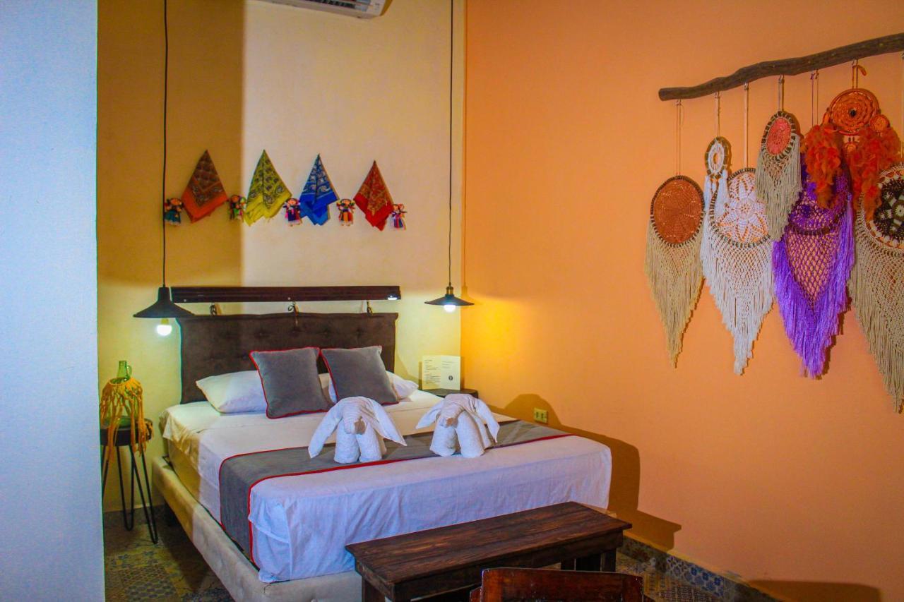 Casa Aluxes Hotel Valladolid  Eksteriør billede