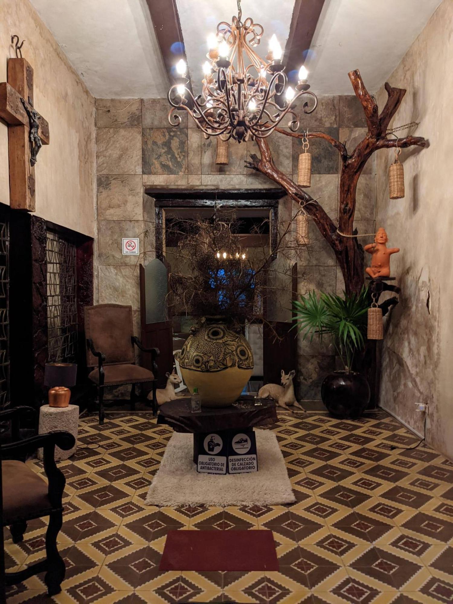 Casa Aluxes Hotel Valladolid  Eksteriør billede